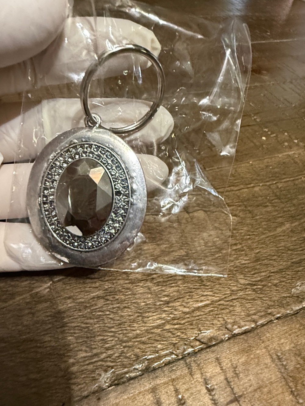 Silver and Black Circular keychain